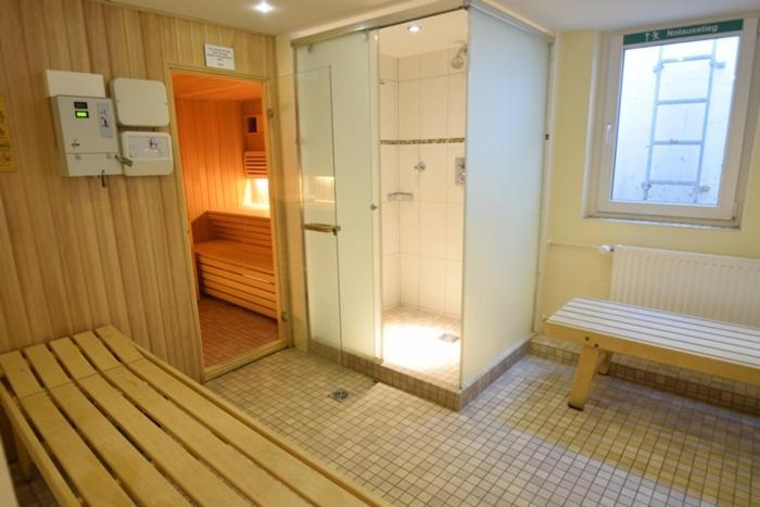 Einfaches 2-Zimmer-Appartement mit Balkon. Westerland Exterior foto