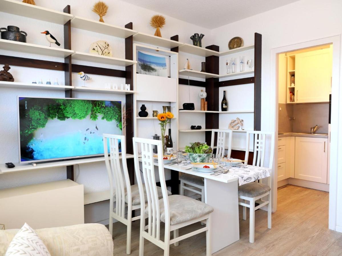 Einfaches 2-Zimmer-Appartement mit Balkon. Westerland Exterior foto