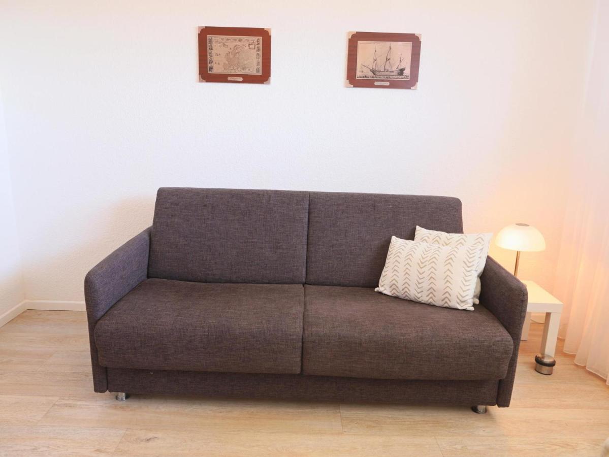 Einfaches 2-Zimmer-Appartement mit Balkon. Westerland Exterior foto